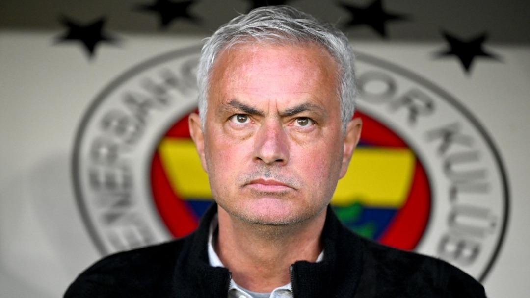 mourinhonun-istedigi-canavar-italyan-basini-acikladi-xbjr