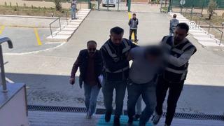 Amasya'da annesini bıçaklayarak öldüren zanlı adliyeye sevk edildi