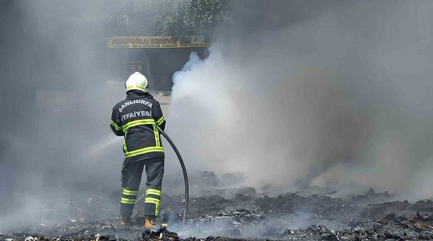 Atık madde yangını itfaiye tarafından söndürüldü