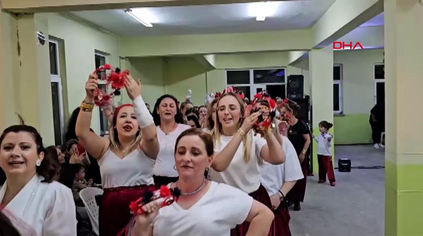 Edirne'de kadınlar, baharın gelişini şalvarlarla eğlenerek kutladı