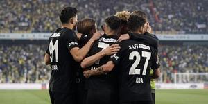 Beşiktaş 20 yıl sonra ilki başardı