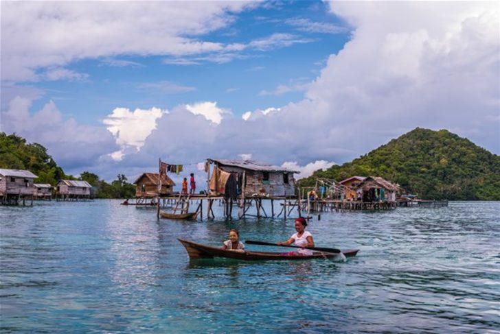 Yürümeden yüzmeyi öğreniyorlar! Deniz çingenelerinin şaşırtan yaşamı G5