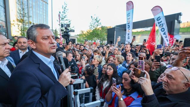 Çirkin saldırı sonrası Özgür Özel'den yeni açıklama: Gün husumet kin çıkarma günü değildir