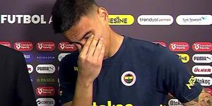 Fenerbahçe'nin yıldızı maç sonunda röportajı terk etti! "Özür dilesem ne olacak?"