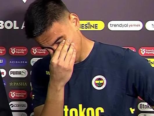 Fenerbahçe'nin yıldızı maç sonunda röportajı terk etti! "Özür dilesem ne olacak?"