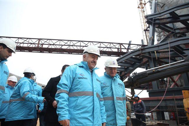 Ulaştırma Bakanı Arslan, Küçük Çamlıca TV-Radyo Kulesi'nde incelemelerde bulundu-1