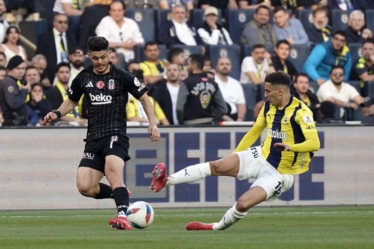 Fenerbahçe bir derbiden daha mağlubiyetle ayrıldı! Rıdvan Dilmen canlı yayında çok sinirlendi... Yönetime beklenmedik Galatasaray örneği G2
