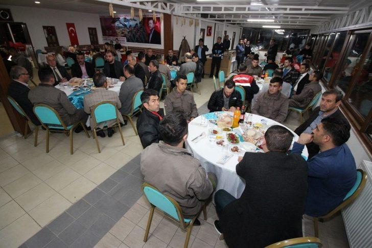 Osmaneli’de Mehmetçik onuruna destek yemeği G5