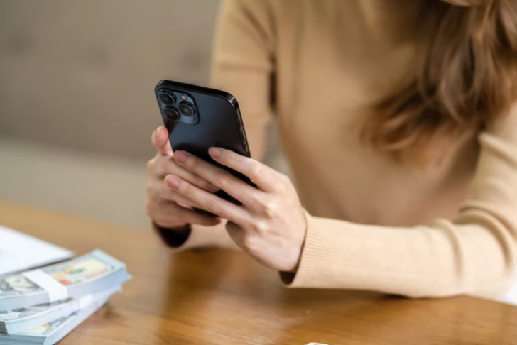 Instagram keşfetindeki genellikle hangi tarz kombinler ilgini çeker? 