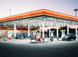 Tarihin en büyük satın alımı olacak! İngiliz devi o akaryakıt şirketini gözüne kestirdi, 'Fırsatlara bakarız' 