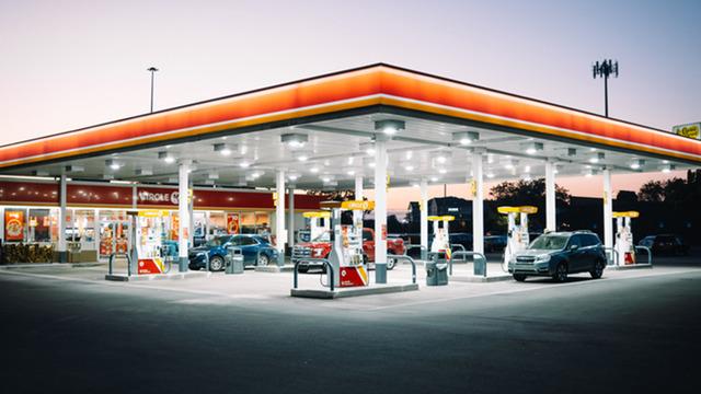 Türkiye'de 800'den fazla istasyonu var! 2 yılda ikinci kez satılıyor