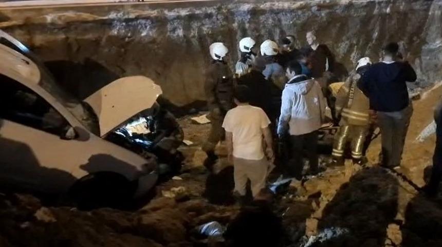 Arnavutköy’de feci kaza, bekçiye çarpıp şantiye alanına uçtu