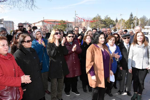 Sivas'ta CHP'li kadınlardan çocuk istismarı tepkisi