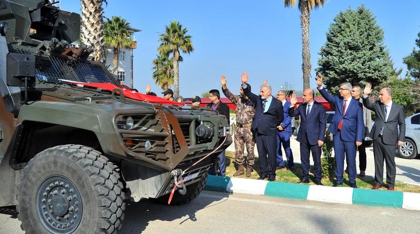 Osmaniye'den &ouml;zel harekat polisleri 'Zeytin Dalı Harekatı' i&ccedil;in uğurlandı
