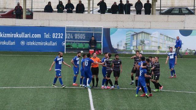 İzmir Süper Amatör Lig: Foça Belediyespor: 2 - Bornova Belediyespor: 1
