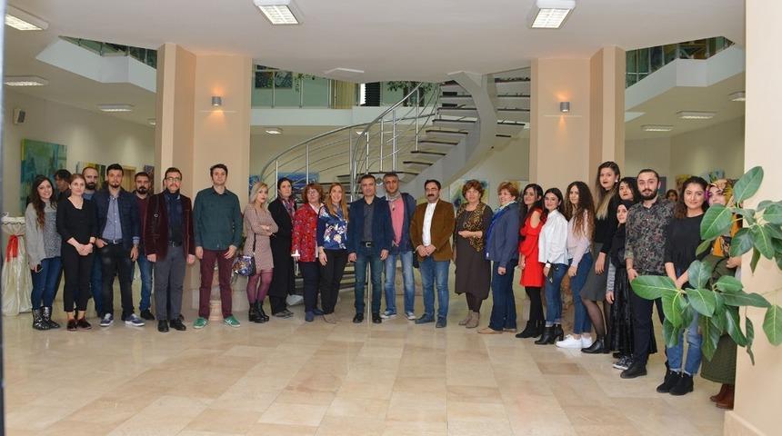 G&uuml;zel Sanatlar Fak&uuml;ltesinde d&ouml;nemin ilk sergisi a&ccedil;ıldı