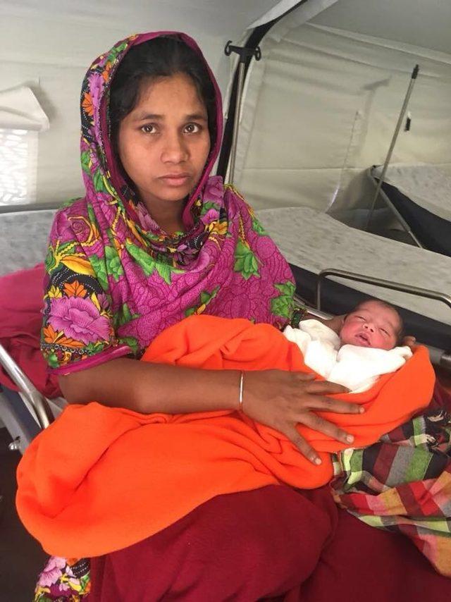 Sahra Hastanesinde ilk Arakanlı bebek doğdu