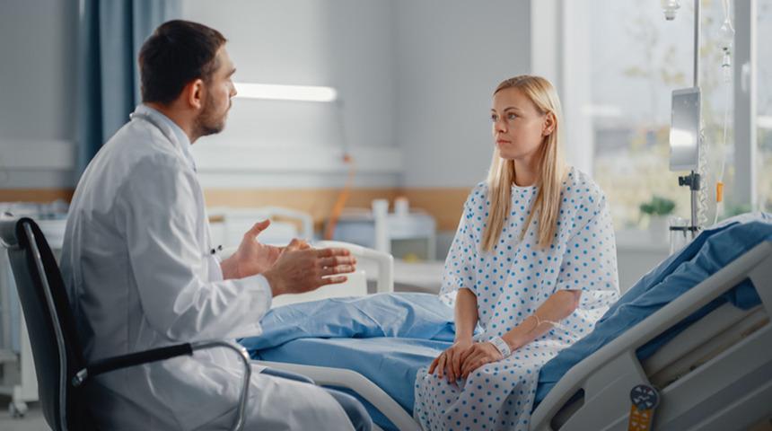 Jinekoloji kongresinde ‘müstehcen mesaj' açıklaması: "Hasta mahremiyeti kırmızı çizgimizdir"