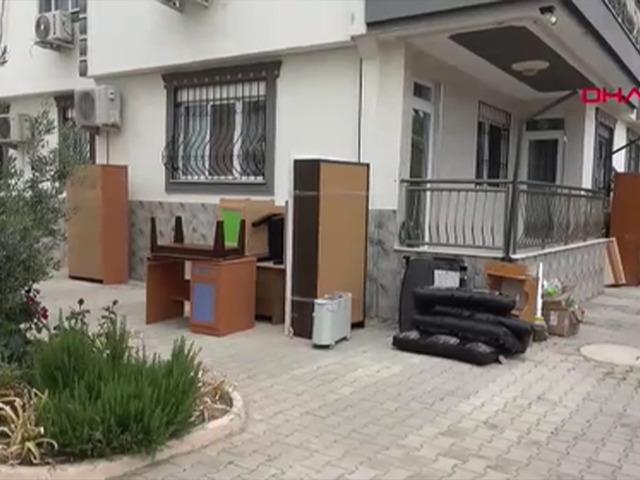Evi kiralarken gizlice imzalatmış!