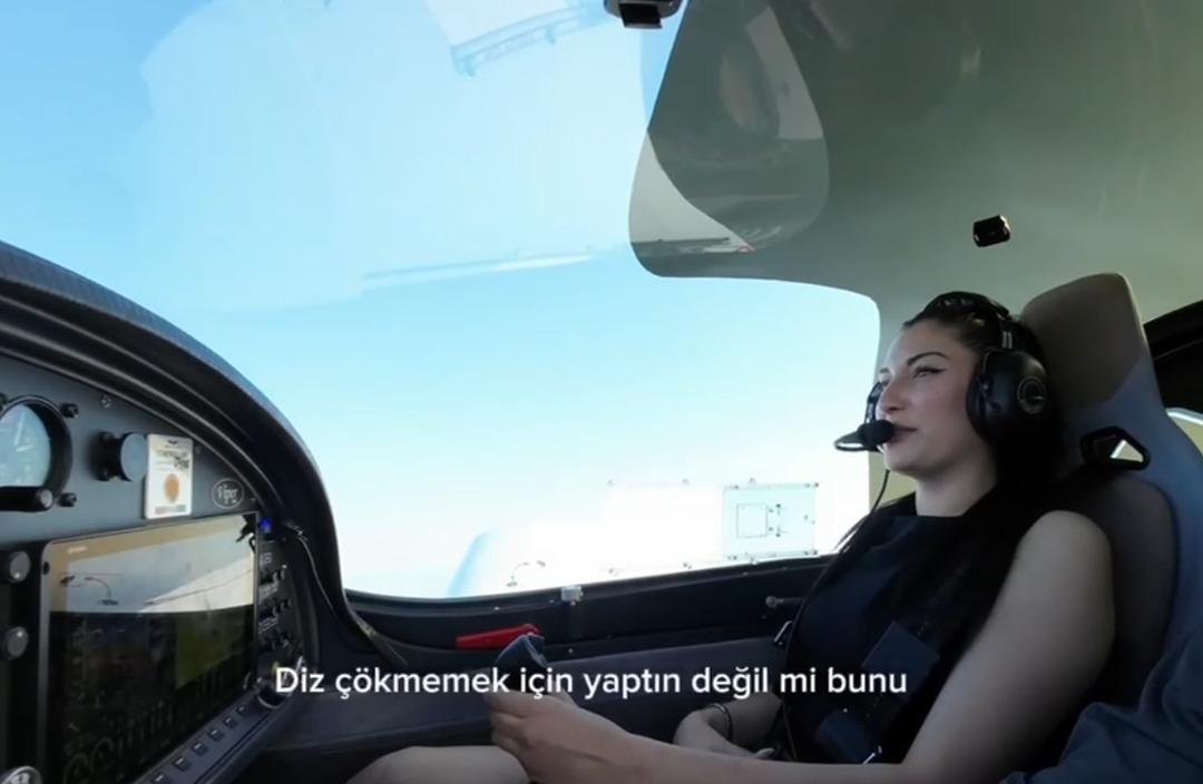 ADANA--GOKYUZUNDE-TELSIZLE-EVLILIK-TEKLI_695763_206055 (1)