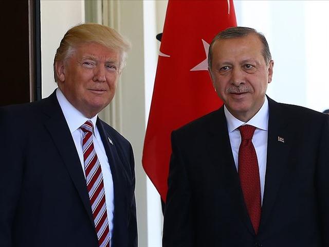 Cumhurbaşkanı Erdoğan, ABD Başkanı Trump ile görüştü! Türkiye'ye davet etti