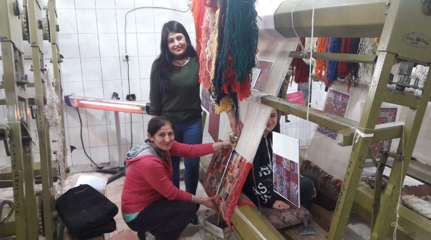 Cizreliler &lsquo;Y&ouml;resel Kilim Dokuma&rsquo; kursuna yoğun ilgi g&ouml;steriyor