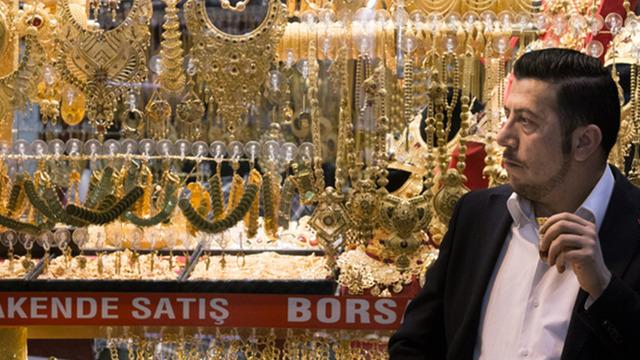 Altın yürekleri hoplatıyor! Öyle bir noktada ki 'Zirveme gidiyorum diyecek' Yatırımcının gözü artık o tarihte, net uyardı 'Hazır olun'