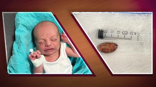 16 günlük bebeğin nefesi şekerle kesildi! 4 yaşındaki abisinin 'tadı güzel' dediği badem şekeri boğulma tehlikesine yol açtı: Aileler bu durumda ne yapmalıdır? Uzmanlardan uyarı...