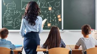 KPSS kalkıyor mu? Öğretmen atamaları nasıl olacak? KPSS kalkınca öğretmenler nasıl atanacak? Eğitim uygulama merkezleri nedir, nerede kurulacak? Öğretmen atamalarında yeni sınav sistemi nasıl olacak? Mülakat var mı?