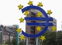 Avro Bölgesi ekonomisi nisanda sınırlı büyüdü