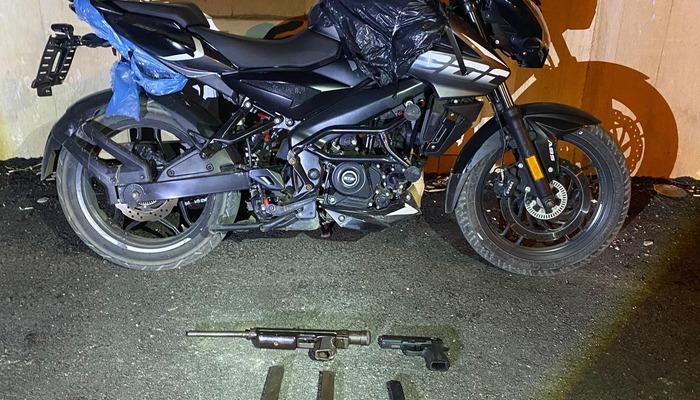 Adana'da silahlı saldırı hazırlığında oldukları değerlendirilen 2 zanlı tutuklandı