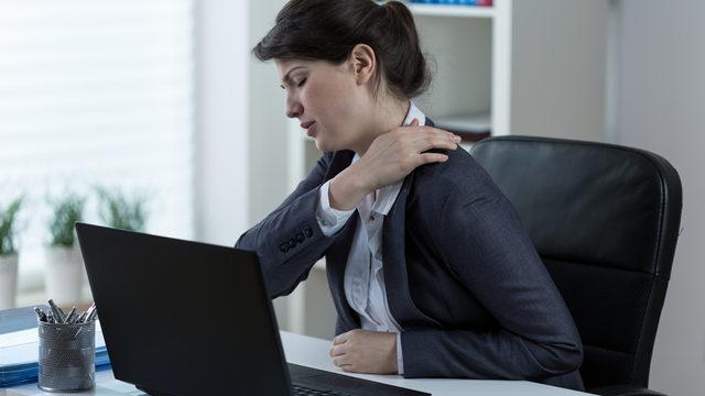 ‘Omzum ağrıyor’ deyip geçmeyin!