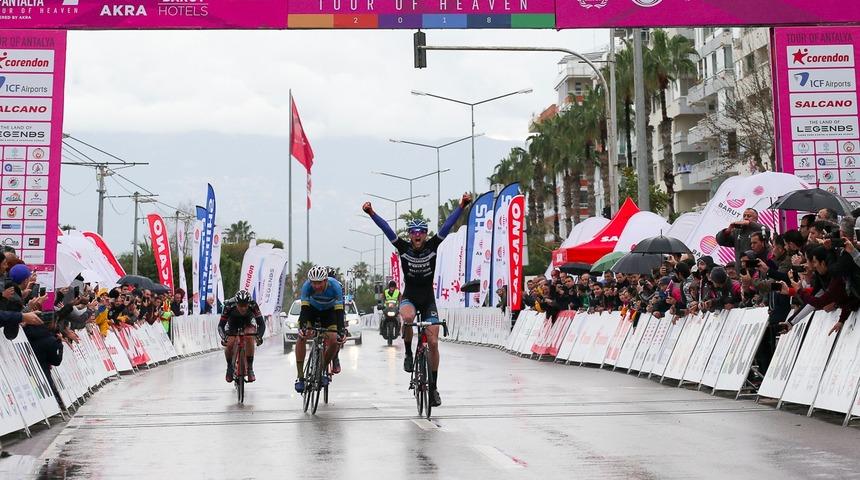 Tour Of Antalya'nın Kemer etabını Wim Kleinmann kazandı
