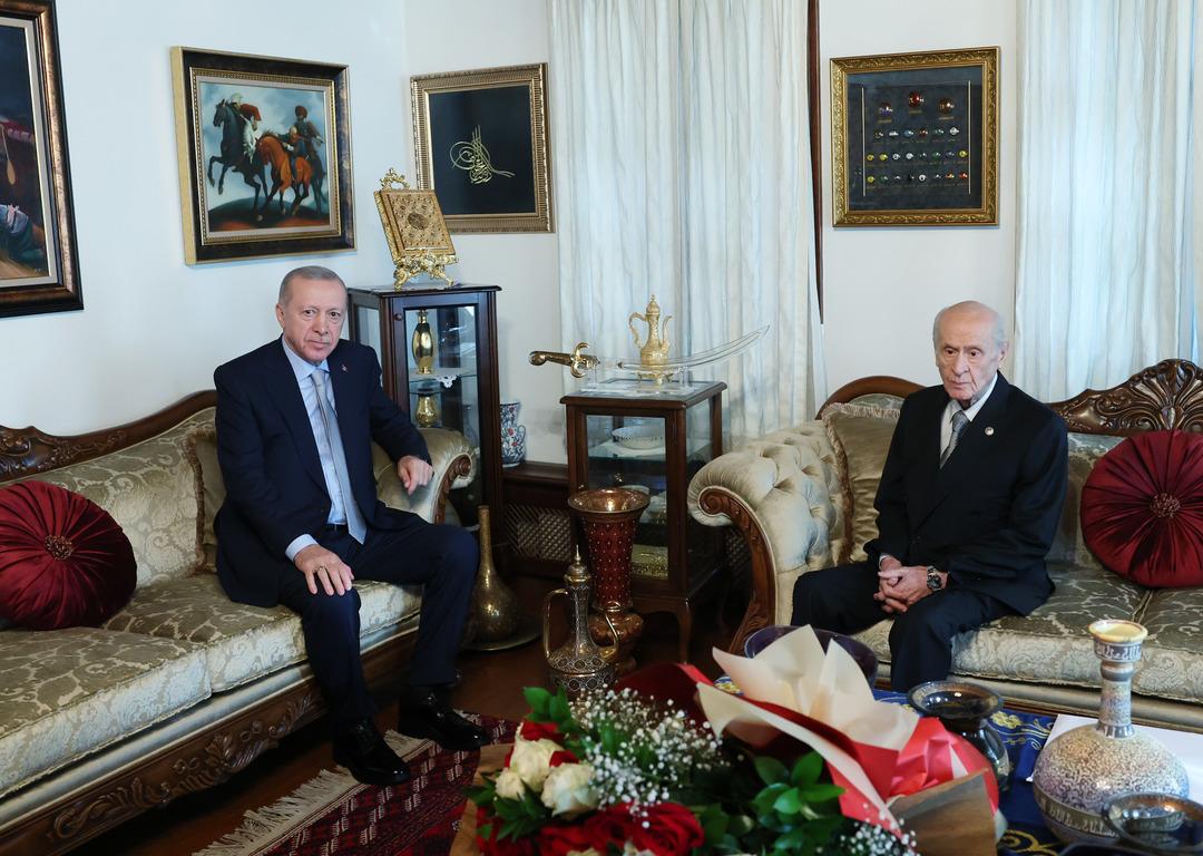 AA-20250506-37864587-37864586-CUMHURBASKANI_ERDOGAN_MHP_GENEL_BASKANI_BAHCELI_ILE_GORUSTU