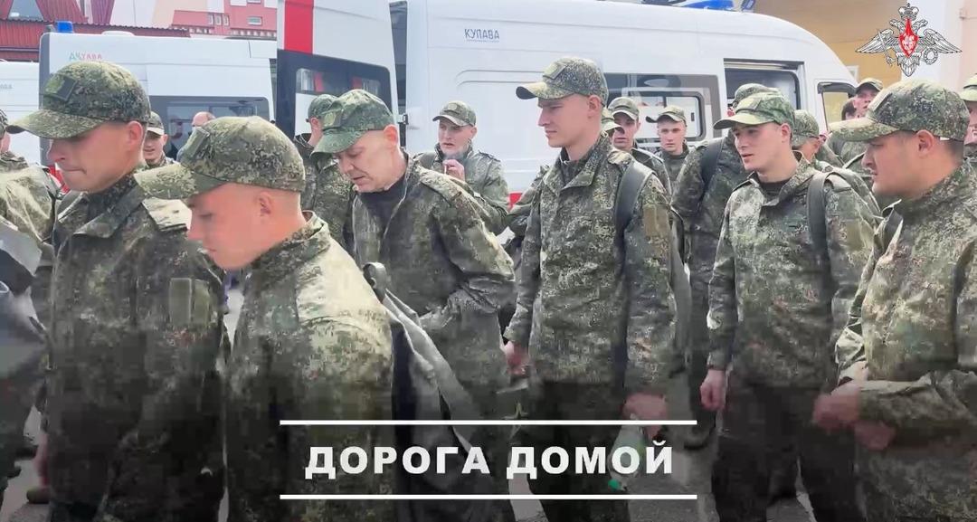 AA-20250506-37865361-37865358-RUSYA_VE_UKRAYNA_KARSILIKLI_205_ESIR_ASKERI_TAKAS_ETTI