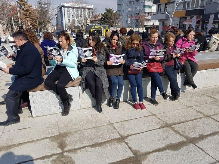 CHP’li kadınlardan çocuk istismarını protesto etti