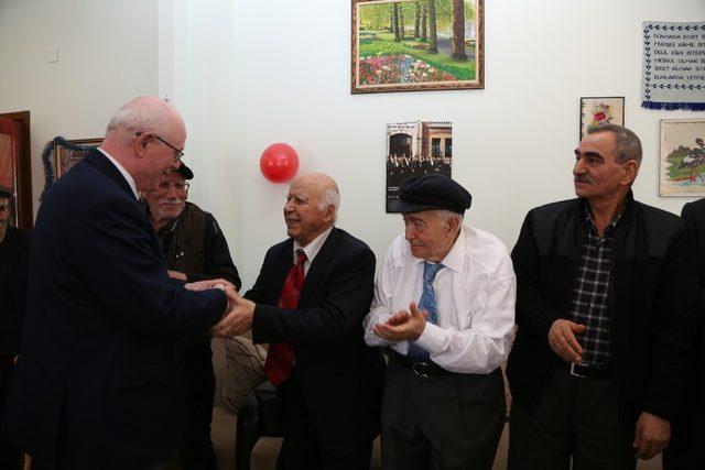 Koca Çınar Yaşam Merkezi 1’nci yaşını kutladı