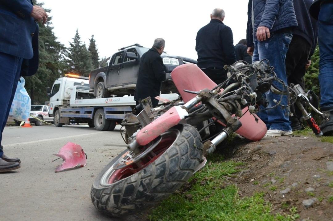 Kamyonetin altına kalan yaşlı adam hayatını kaybetti