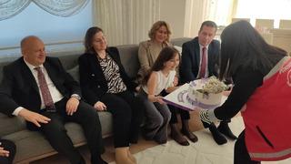 Diyarbakır'da şehit olan Astsubay Nejdet Aydoğdu'nun kızına doğum günü sürprizi