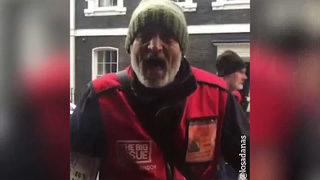 İngiltere'deki Adanalı vatandaş kahkahaya boğdu