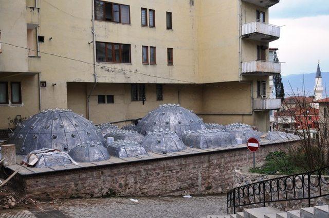 Yeni Hamam’da yenileme çalışmaları sürüyor