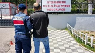 Uyuşturucu suçundan aranan şahıs jandarma tarafından yakalandı