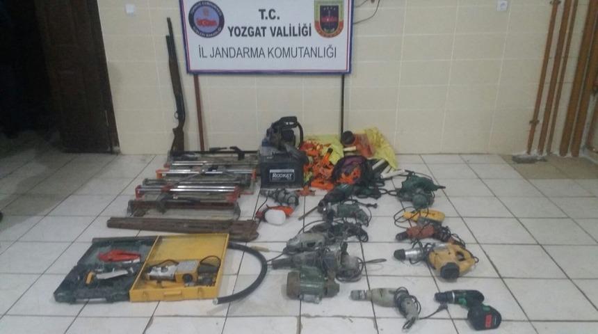 Yozgat&rsquo;ta elektrik panosu &ccedil;alan hırsızlar yakalandı