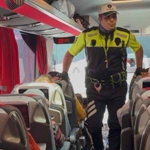 Polis, vatandaşlara güvenli yolculuğu anlattı