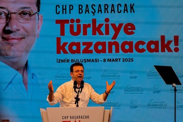 Ekrem İmamoğlu tutuklanmadan önce cumhurbaşkanlığı için mitinglere başlamıştı.