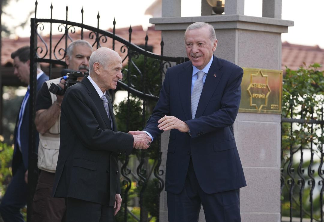 AA-20250506-37865052-37865047-CUMHURBASKANI_ERDOGAN_MHP_GENEL_BASKANI_BAHCELI_ILE_GORUSTU
