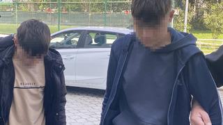 Husumetlilerinin evine tüfekle saldırdılar