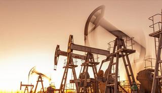 ABD bu yıl için petrol fiyatı tahminini aşağı yönlü revize etti