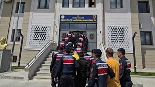 Düzce'de uyuşturucu operasyonu! 60 şüpheli yakalandı