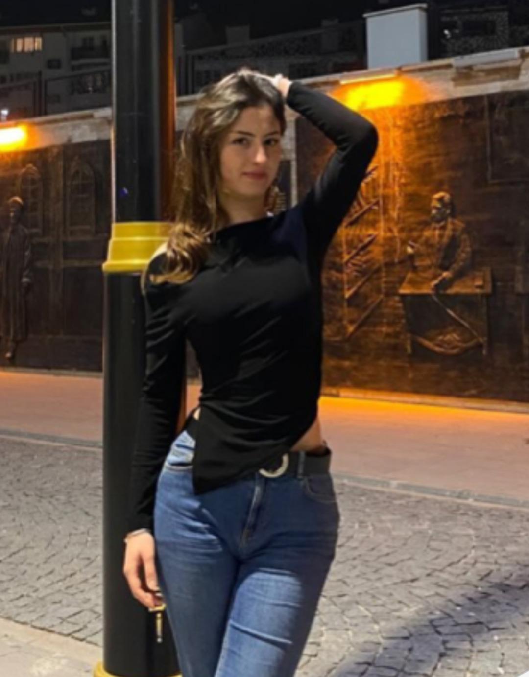 SIVASTA-EVDE-BOGAZLARI-KESILEREK-OLDURU_699104_206990